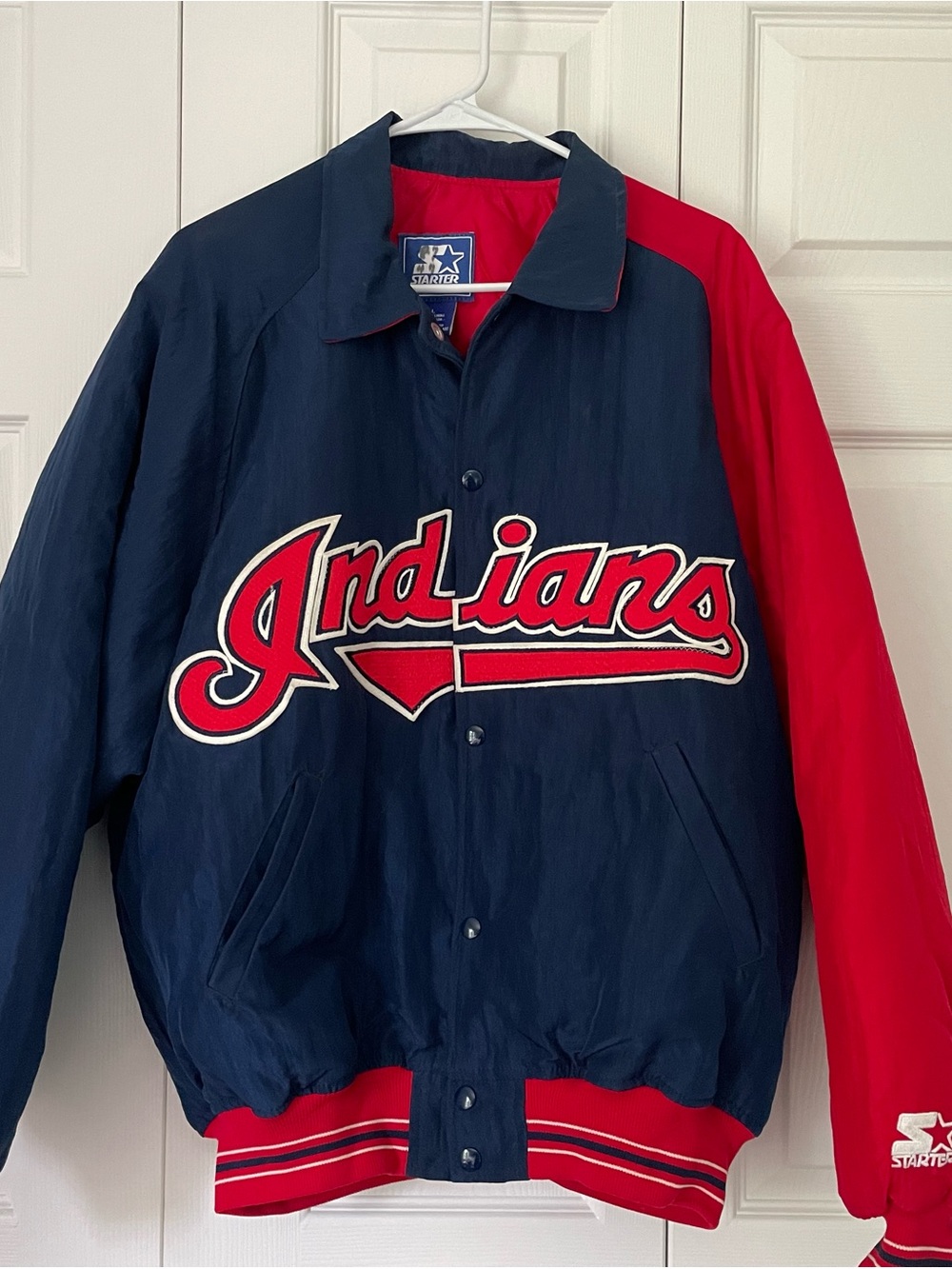 STARTER Navy and Red Cleveland Indians Quilted Jacket Made in USA Large